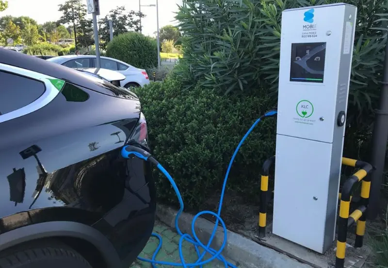 Angola EV Charging Stations: 100+ Units Planned by 2028 to Drive Green Transport