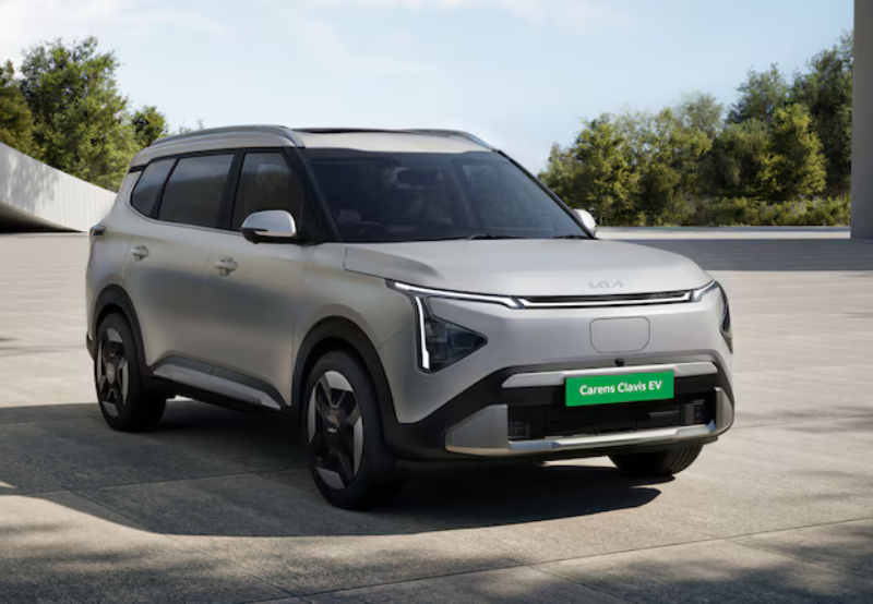 Kia Expands Carens Clavis EV Line-Up with Two New Trims