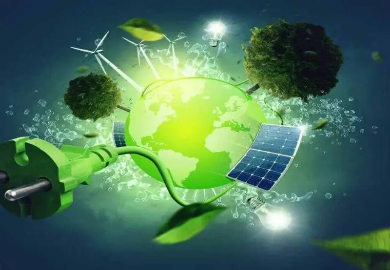 India Gains Green Energy Advantage as Solar and Battery Costs Fall