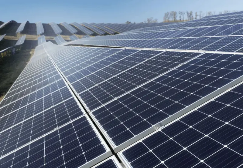 CleanMax Signs 21 MW Solar Deal with STT GDC